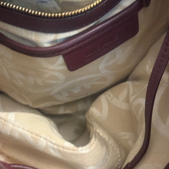 Michael Michael Kors Elegant Burgundy Braided Handle Bag - Picture 7 of 9